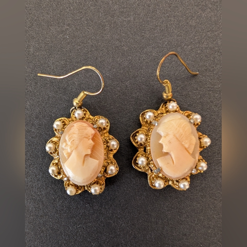 Vintage  Cameo Earrings That Have Been Converted To Pierced Dangles